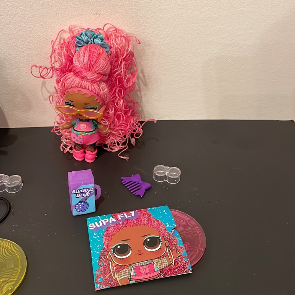 LOL Surprise Doll Remix Dolls and Accessory Bundle Toy Lot - Picture 3 of 11